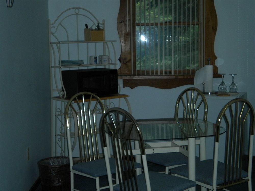 Bears Lair Inn Stowe Esterno foto